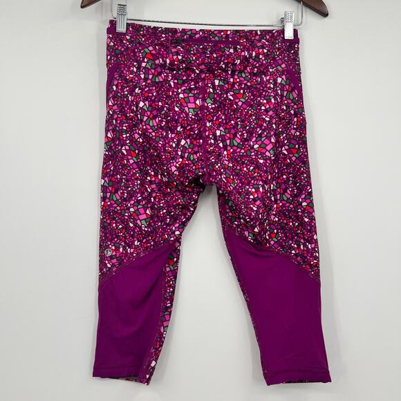 Lululemon Real Quick Crop Paradise Camo Multi Regal Plum Capri Leggings gym 6 - Picture 3 of 8